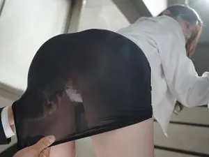 Melody marks cực dễ thương khi làm người mẫu đồ lót sexy