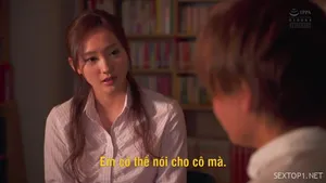 Nhu nhược, thanh niên để cô bạn gái bé nhỏ bị tên đồ từng bắt nạt chịch tơi tả